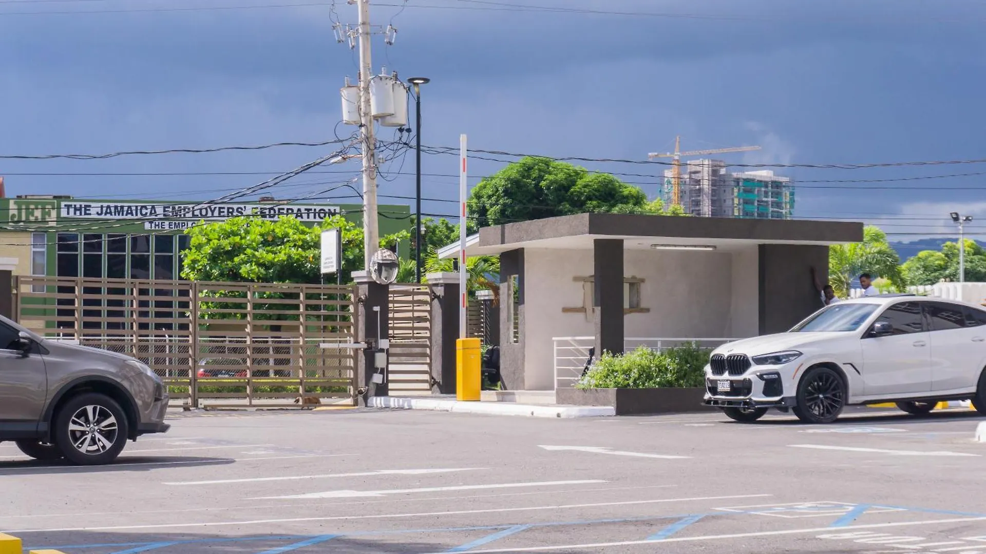 Secure One Bedroom Apartment In Ruthven A Gated Community In New Kingston Jamaica 0*,  Jamaica